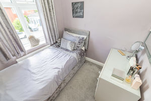 Bed- click for photo gallery